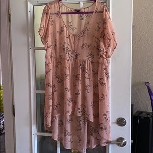 Torrid high low blouse